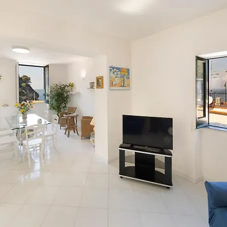 Relais Del Mare Con Terrazza Fronte Mare Free Parking * Massa Lubrense
