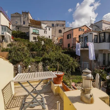 Relais Del Mare Con Terrazza Fronte Mare Free Parking * Massa Lubrense